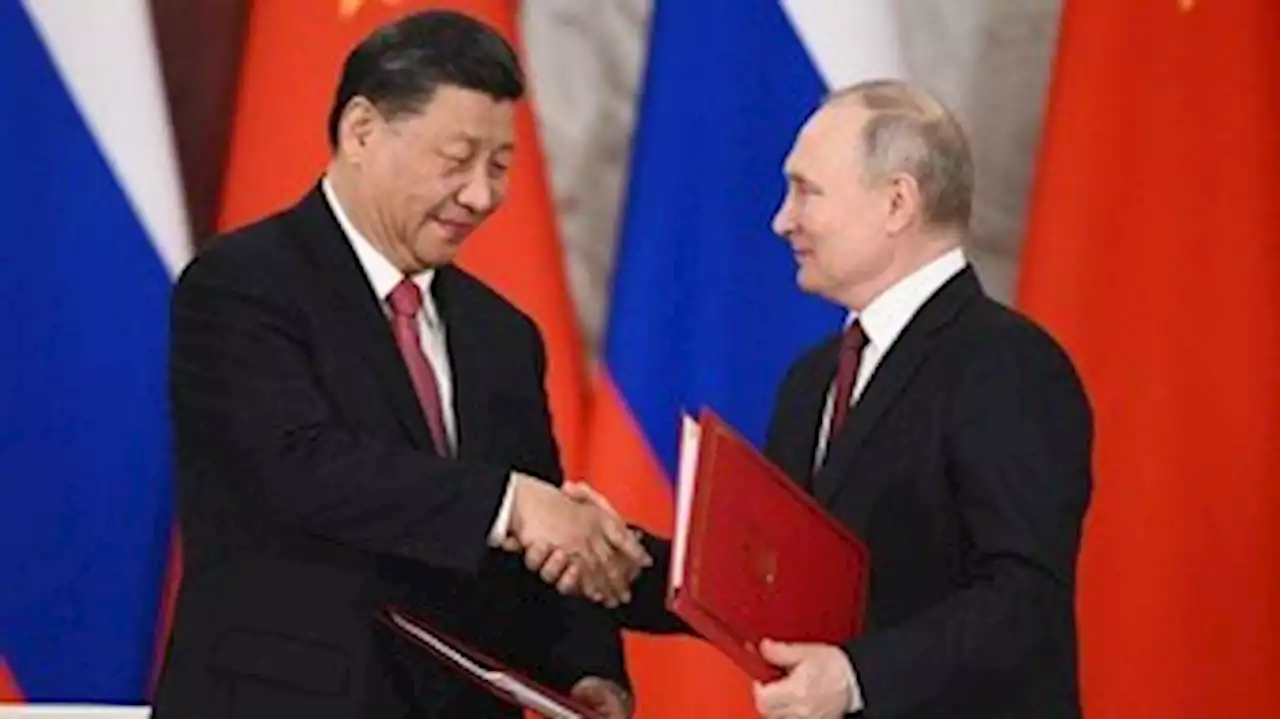 Xi deixa a Rússia após reunião com Putin para iniciar uma 'nova era'