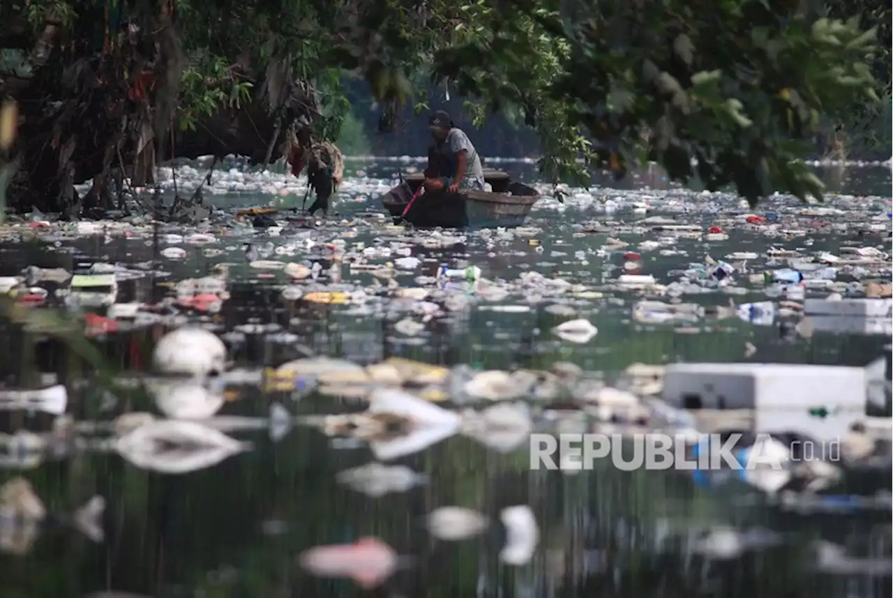 Badan KIPM Waspadai Kandungan Mikroplastik di Ikan |Republika Online