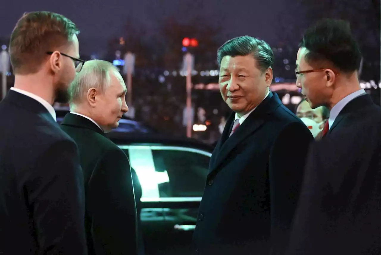 Guerre en Ukraine : le président chinois Xi Jinping quitte Moscou après son sommet avec Vladimir Poutine