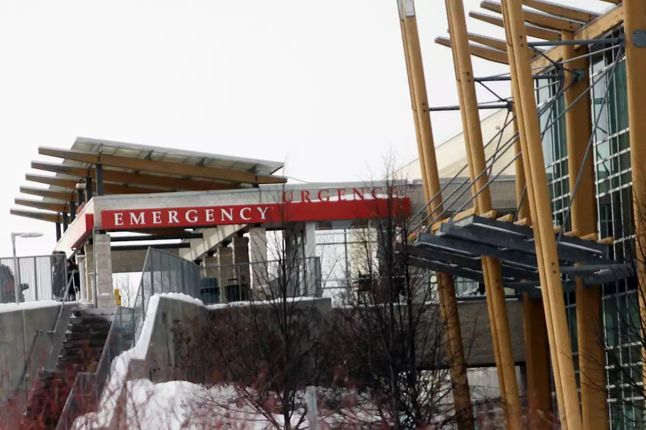 Hospital hired police to reduce violence in emergency department