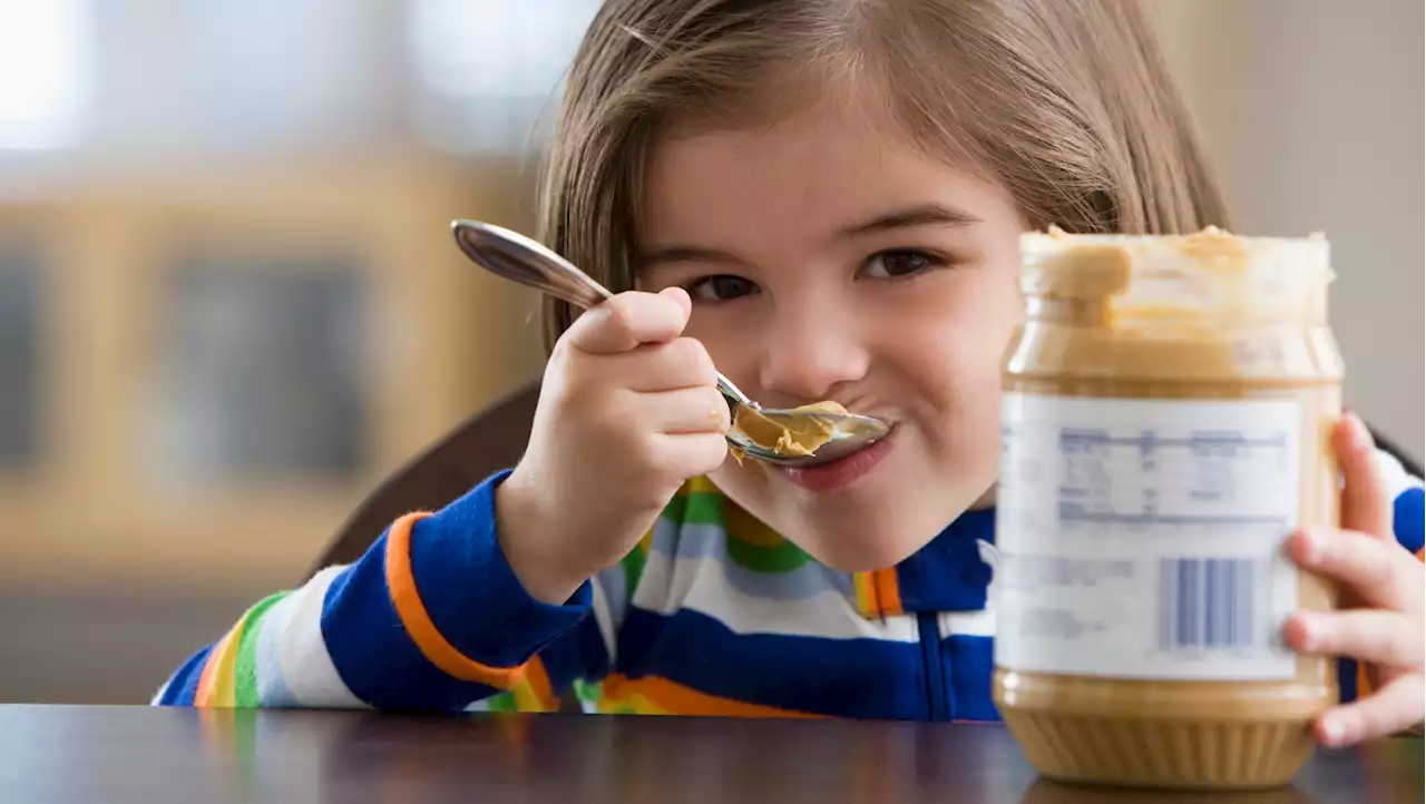 How parents can actually help their children avoid peanuts allergies, new analysis reveals