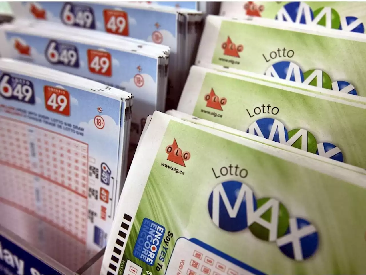 Winning Lotto Max ticket worth nearly $400,000 will expire April 1