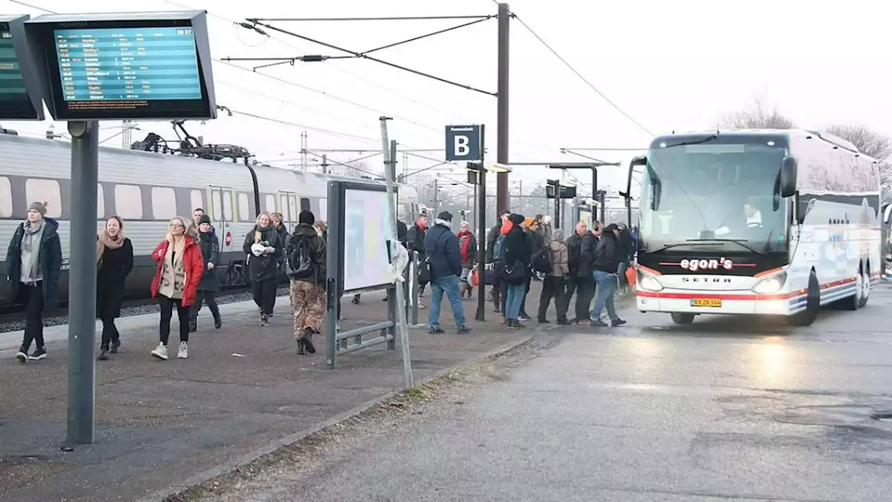 Sporarbejde rammer togtrafik flere steder