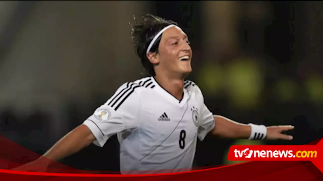 Mesut Ozil Pensiun di Usia 34, Cedera Panjang Jadi Alasan Ozil Gantung Sepatu