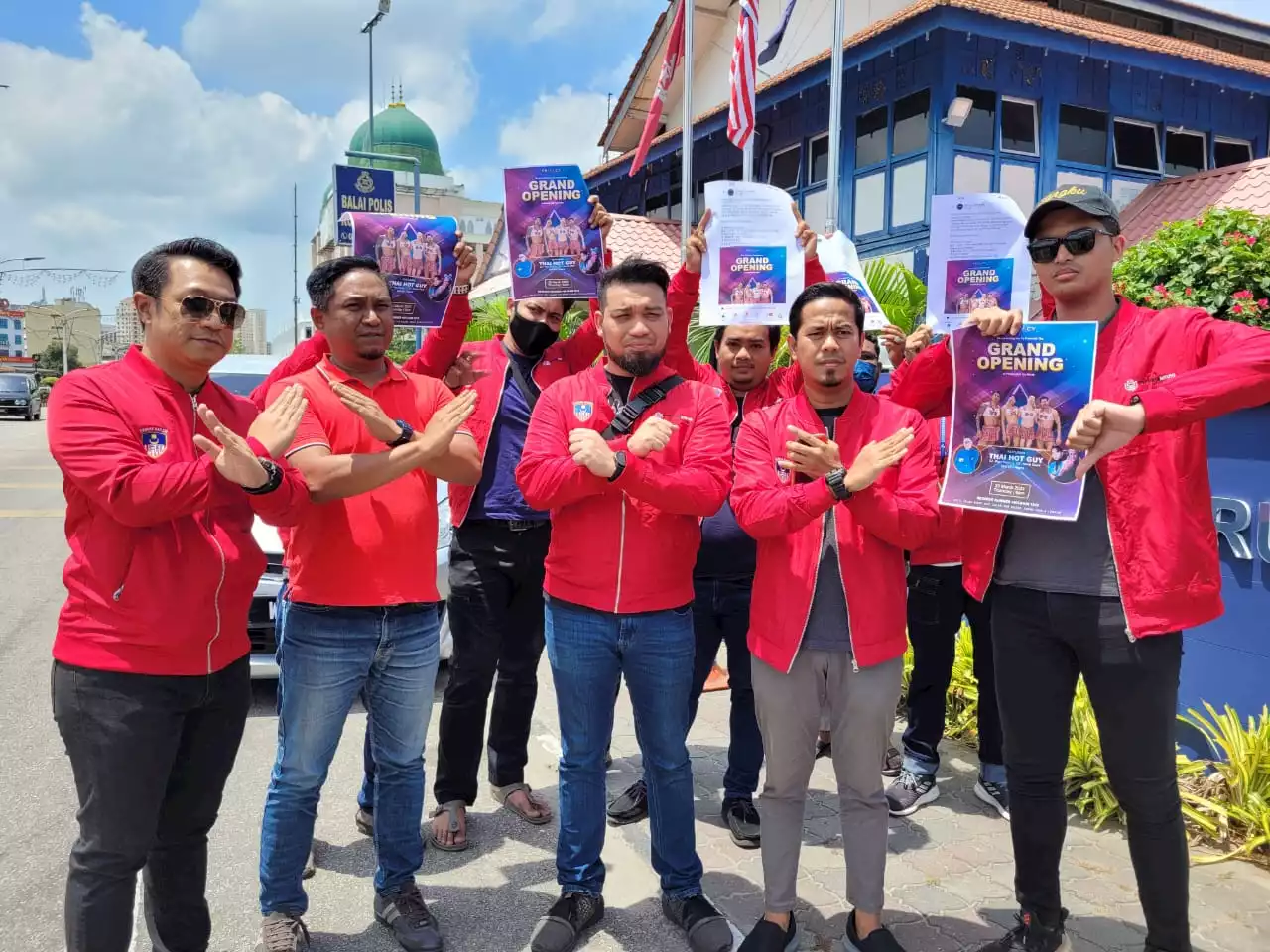 Pemuda UMNO Kota Bharu desak guna Akta Perhimpunan Awam 2012 halang penganjuran ‘Thai Hot Guy’