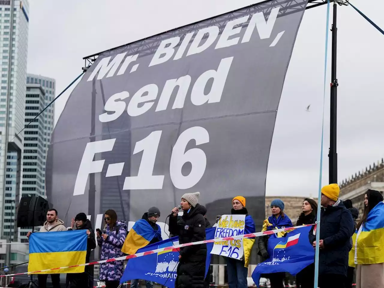 Derek Burney: Give Ukraine what it needs to repel Putin's forces