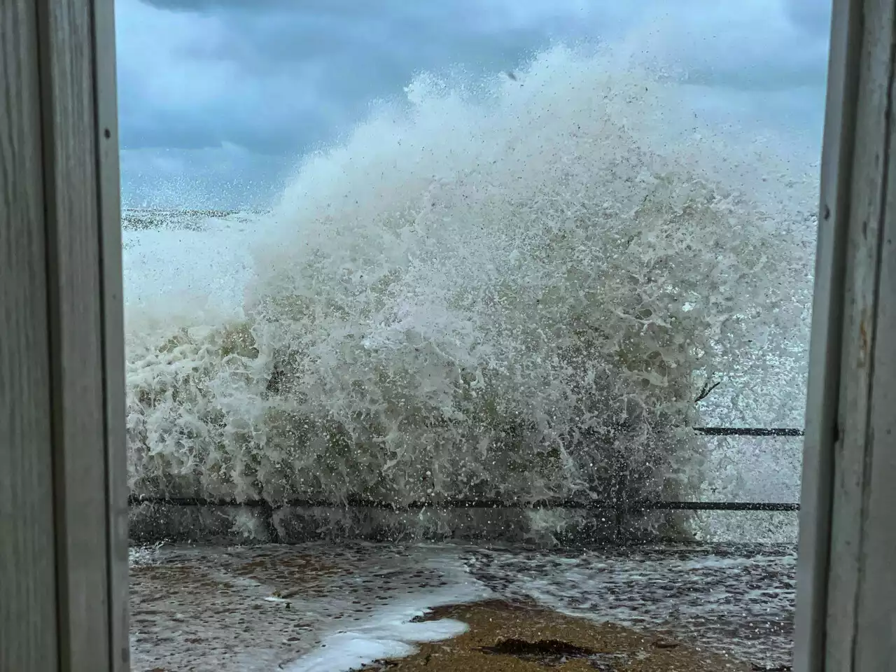 Pluie, vent et vagues-submersion : la carte des vigilances de Météo France