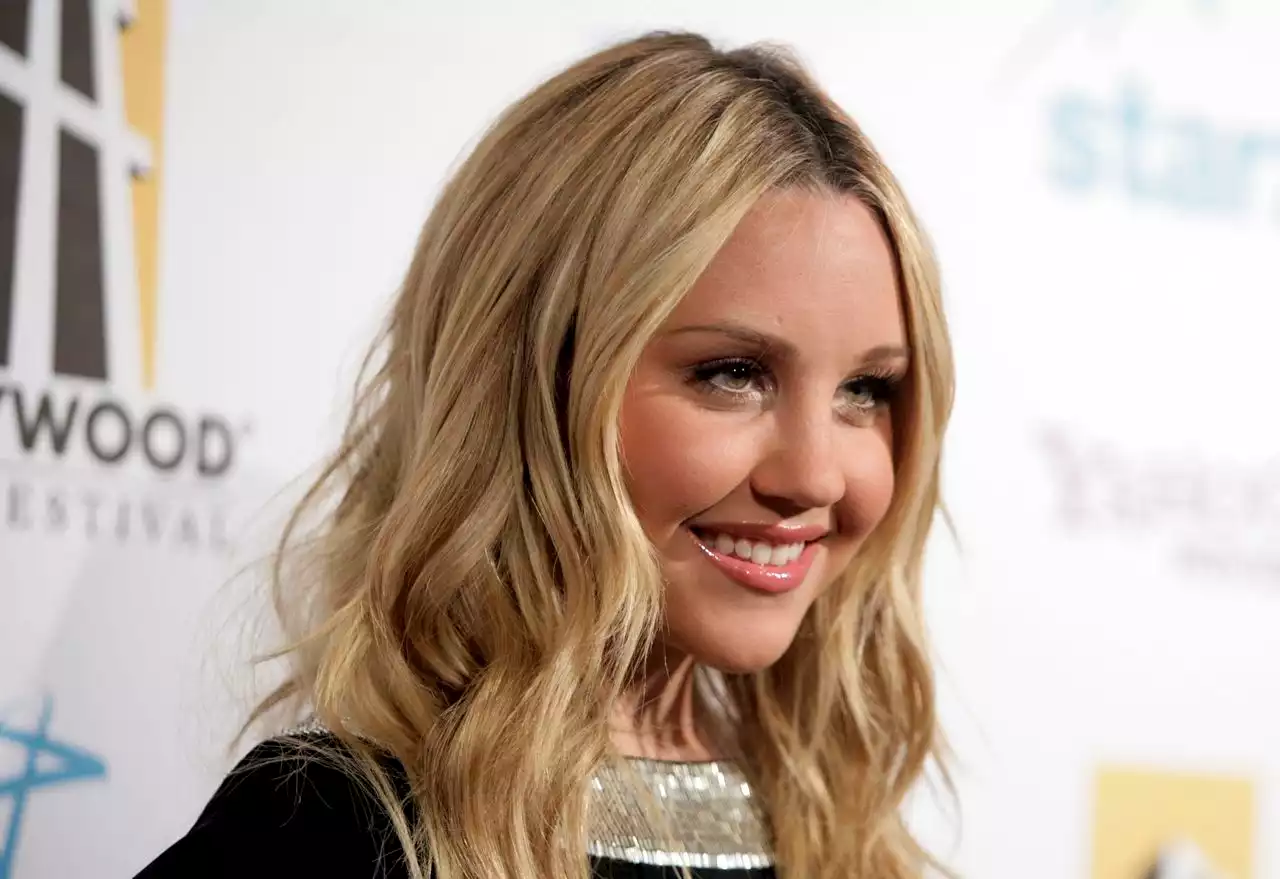 Amanda Bynes placed on psychiatric hold after being found naked in Los Angeles