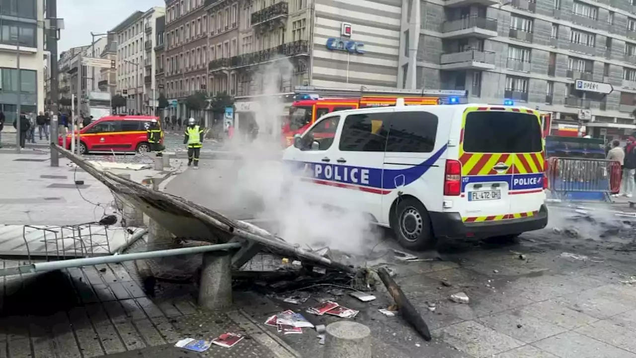 Manifestante gravement blessée à la main à Rouen: une enquête ouverte par le parquet