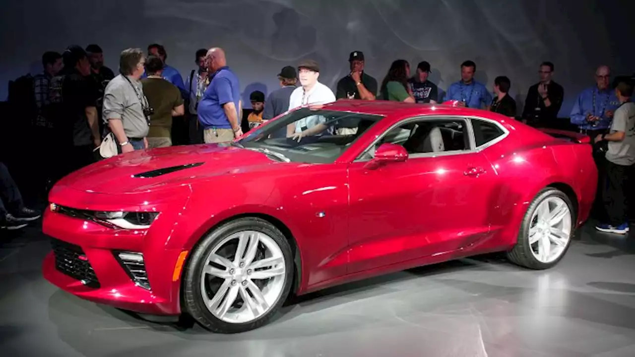 GM to stop making Chevy Camaro, leaving muscle car's future uncertain | CNN Business