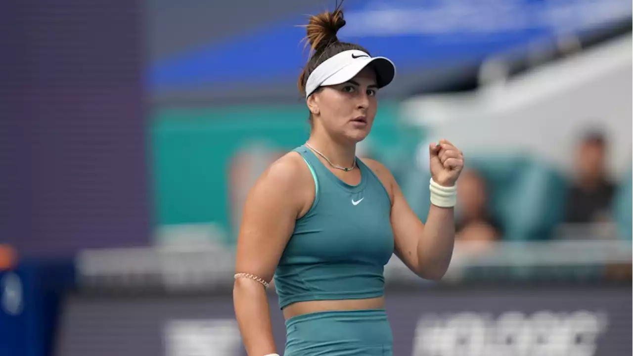 Andreescu defeats Raducanu, Fernandez tops Tsurenko in Miami