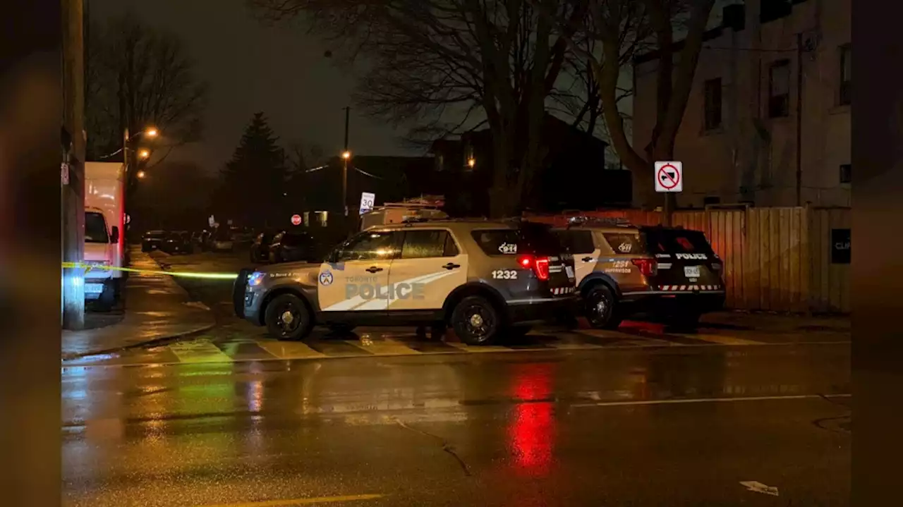 Two suspects at large after man shot, seriously injured in west Toronto