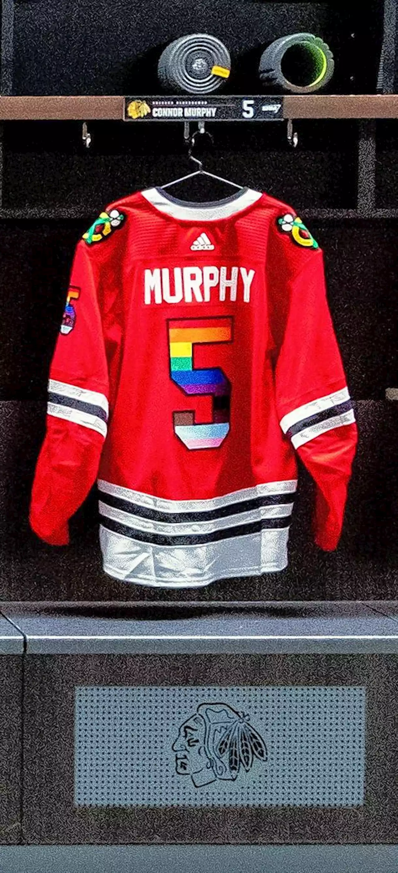 AP: Blackhawks will not wear Pride-themed jerseys before Sunday's game