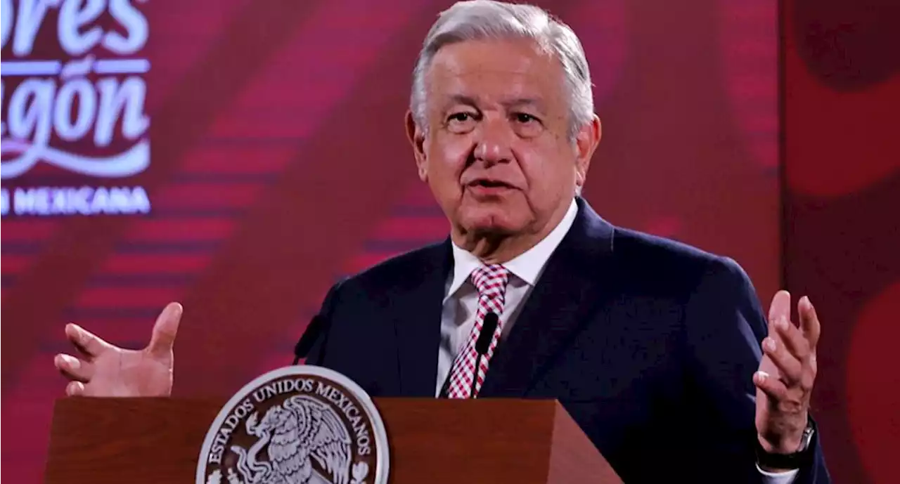 Anuncia AMLO ampliación de tres meses más regularización de “autos chocolate”