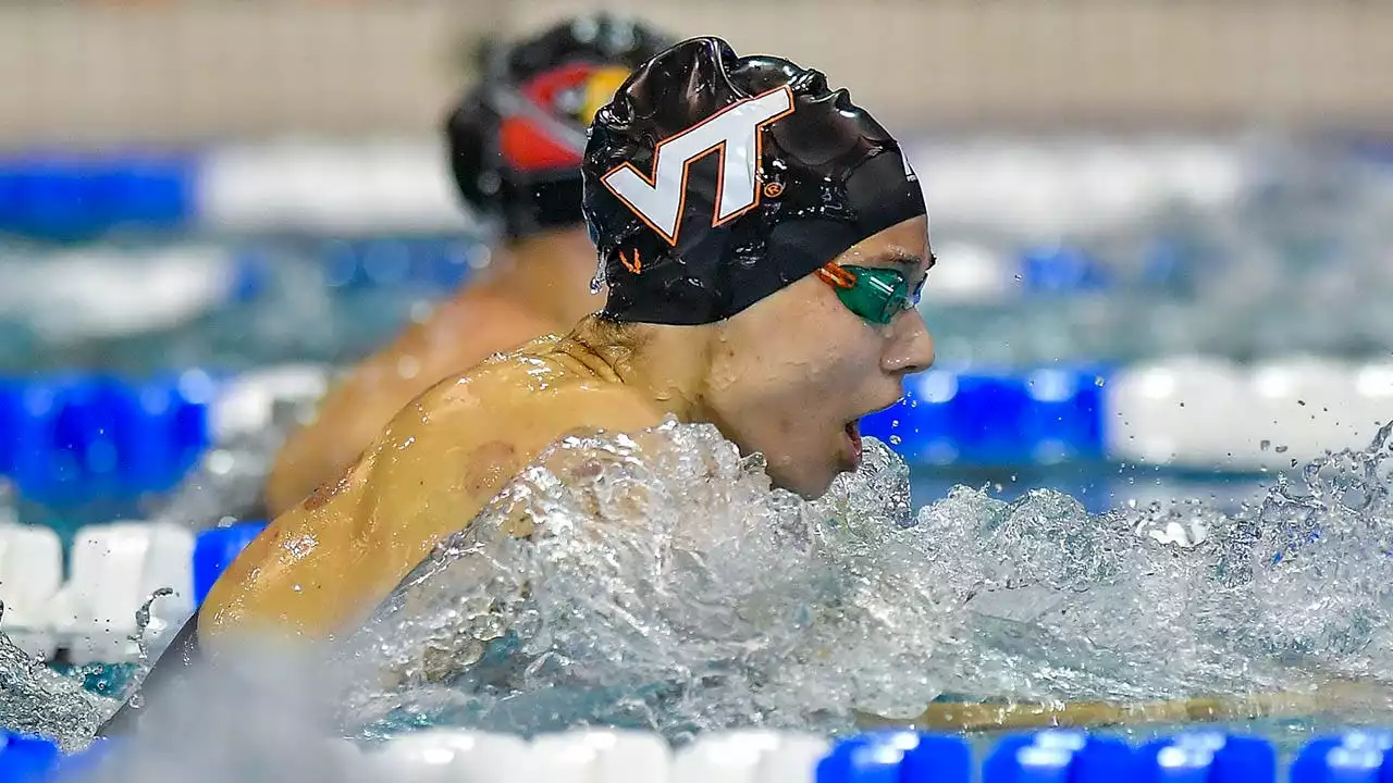 Ex-NCAA swimmer still upset over Lia Thomas making it to 500 finals in 2022 championships