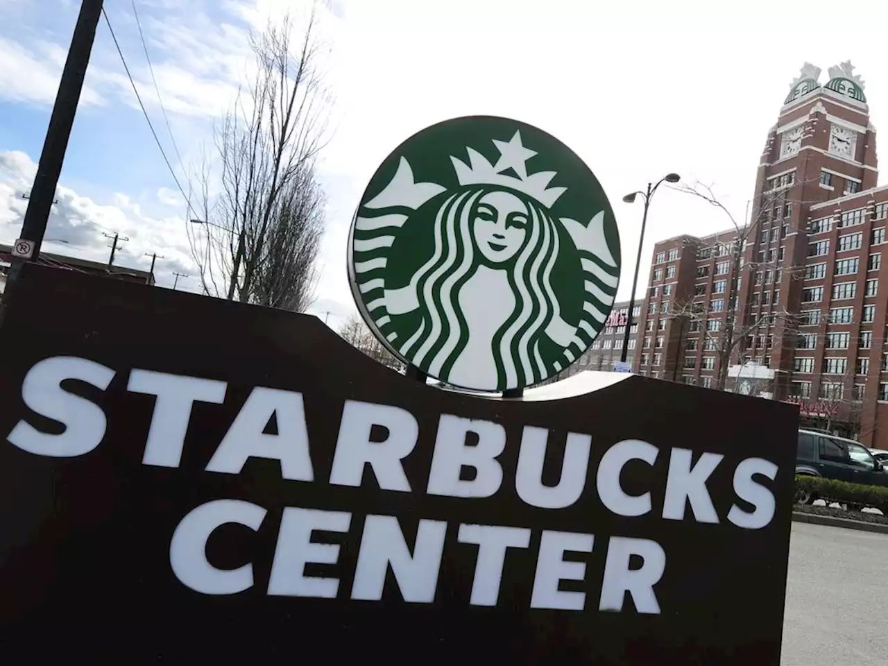 Starbucks faces investor pressure for independent review of union tactics