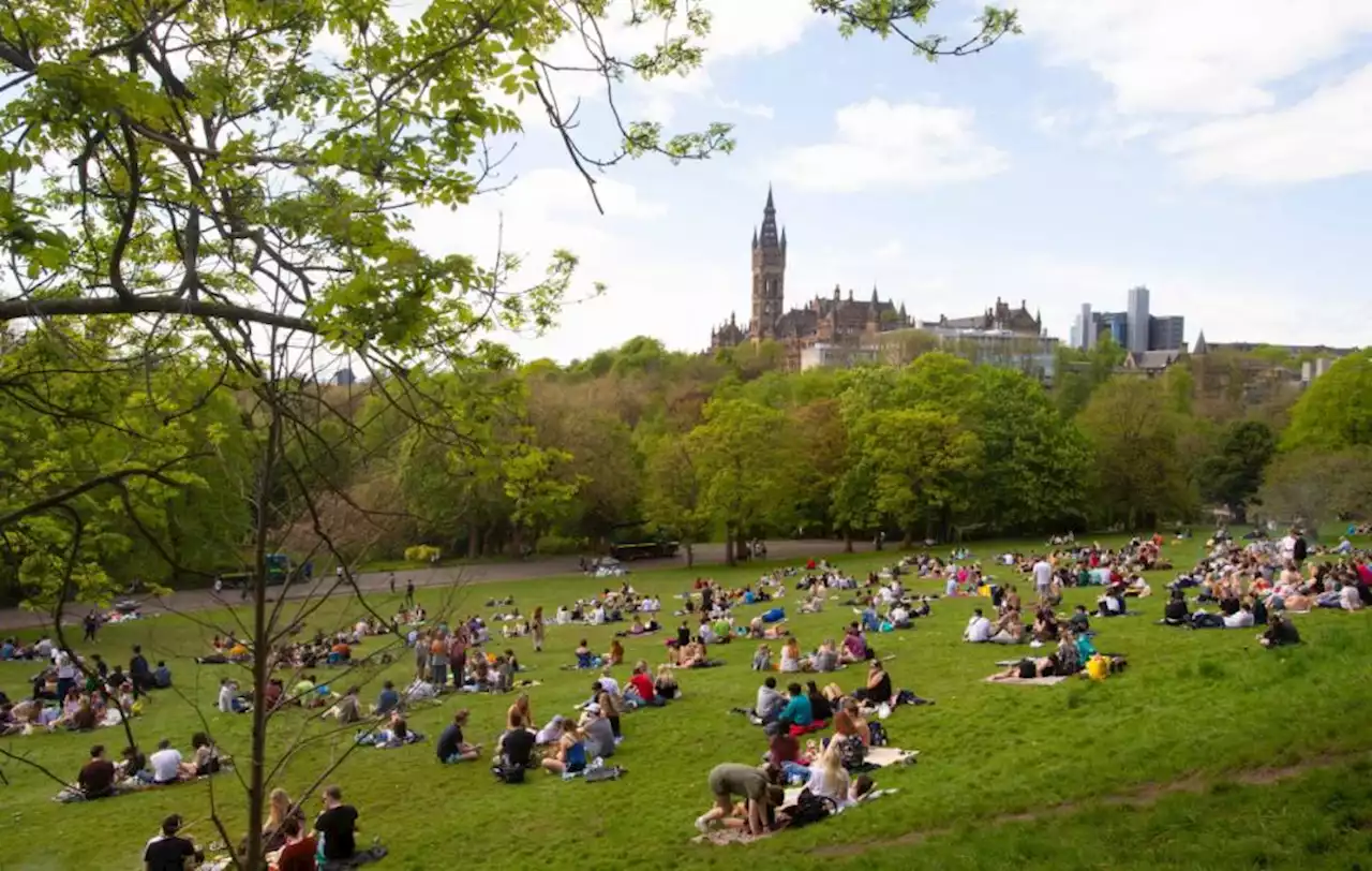 Petition calls for end to Glasgow’s ‘anti-working class’ outdoor drinking ban