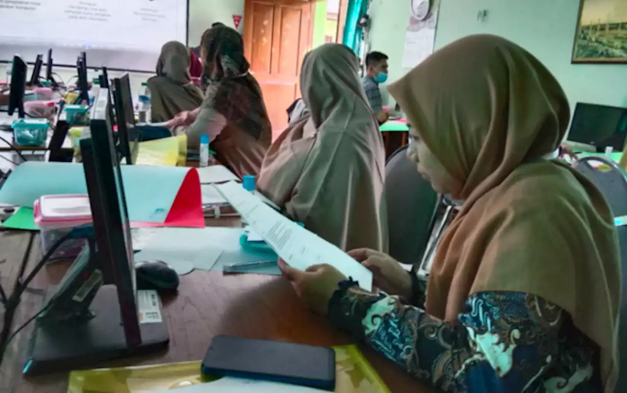 Sekolah Swasta Pusing Cari Guru, Banyak yang Cabut karena Lolos PPPK