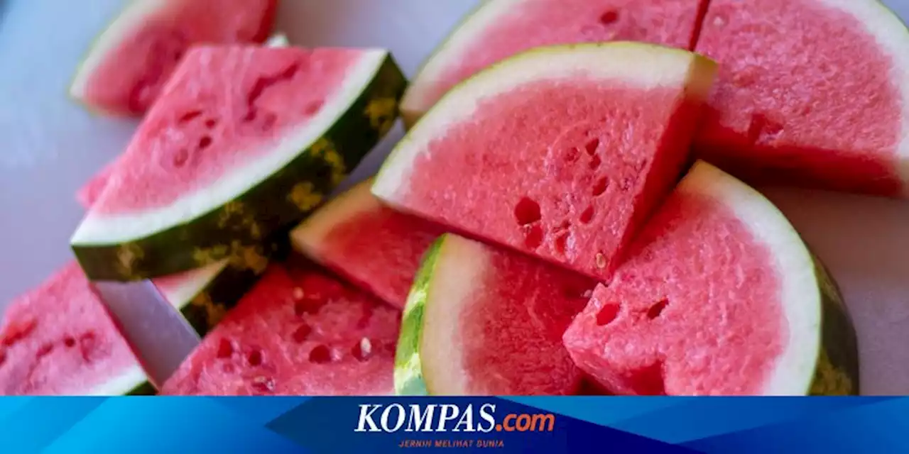 7 Buah Pilihan untuk Penderita Asam Urat Buka Puasa