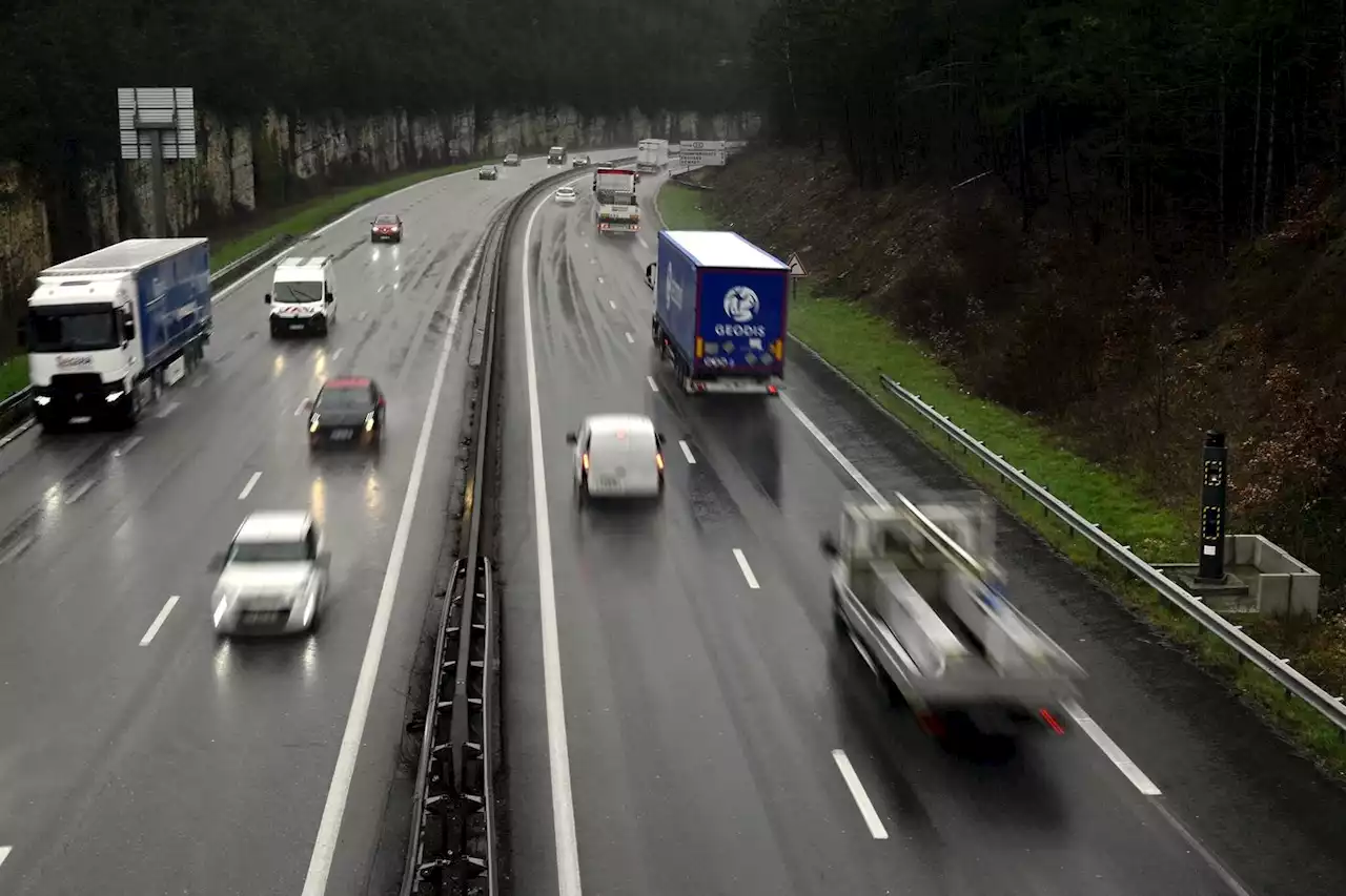 Autoroutes et superprofits : Bruno Le Maire veut des concessions plus courtes