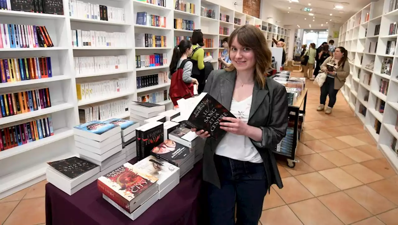 Toulouse accueille 'la première librairie de romantasy de France'