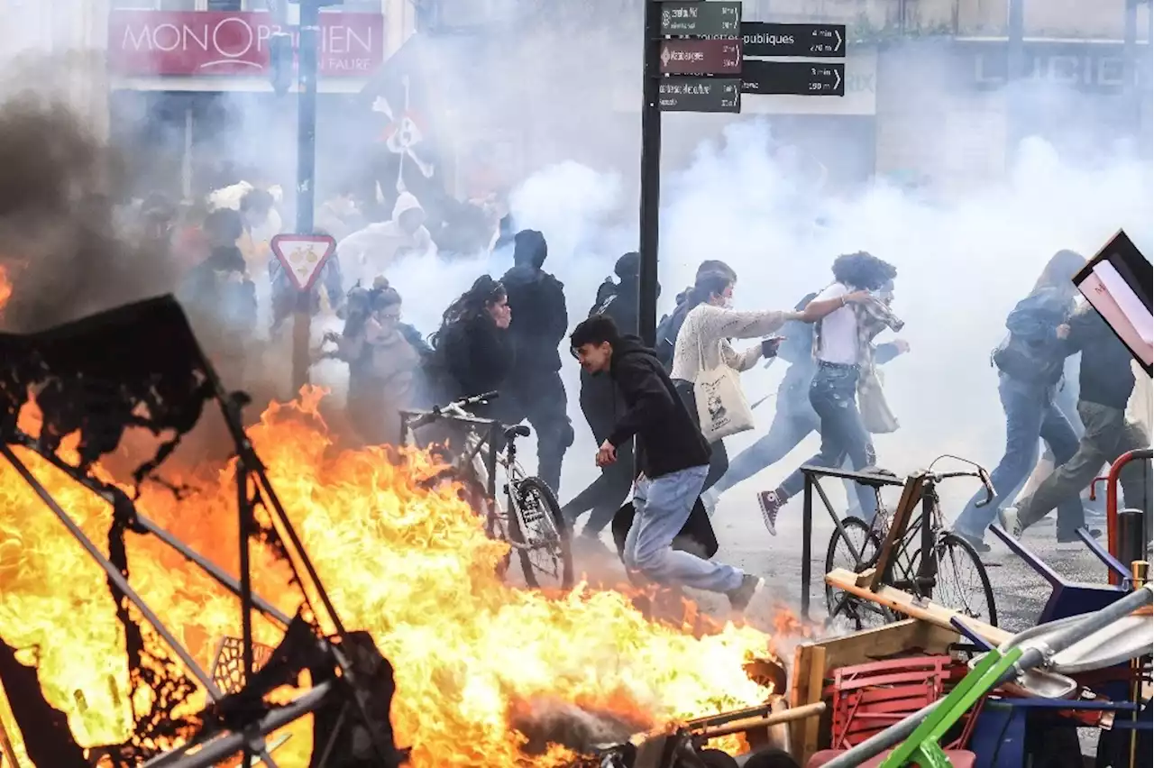 Deja 80 detenidos y 123 policías heridos jornada de protesta en Francia