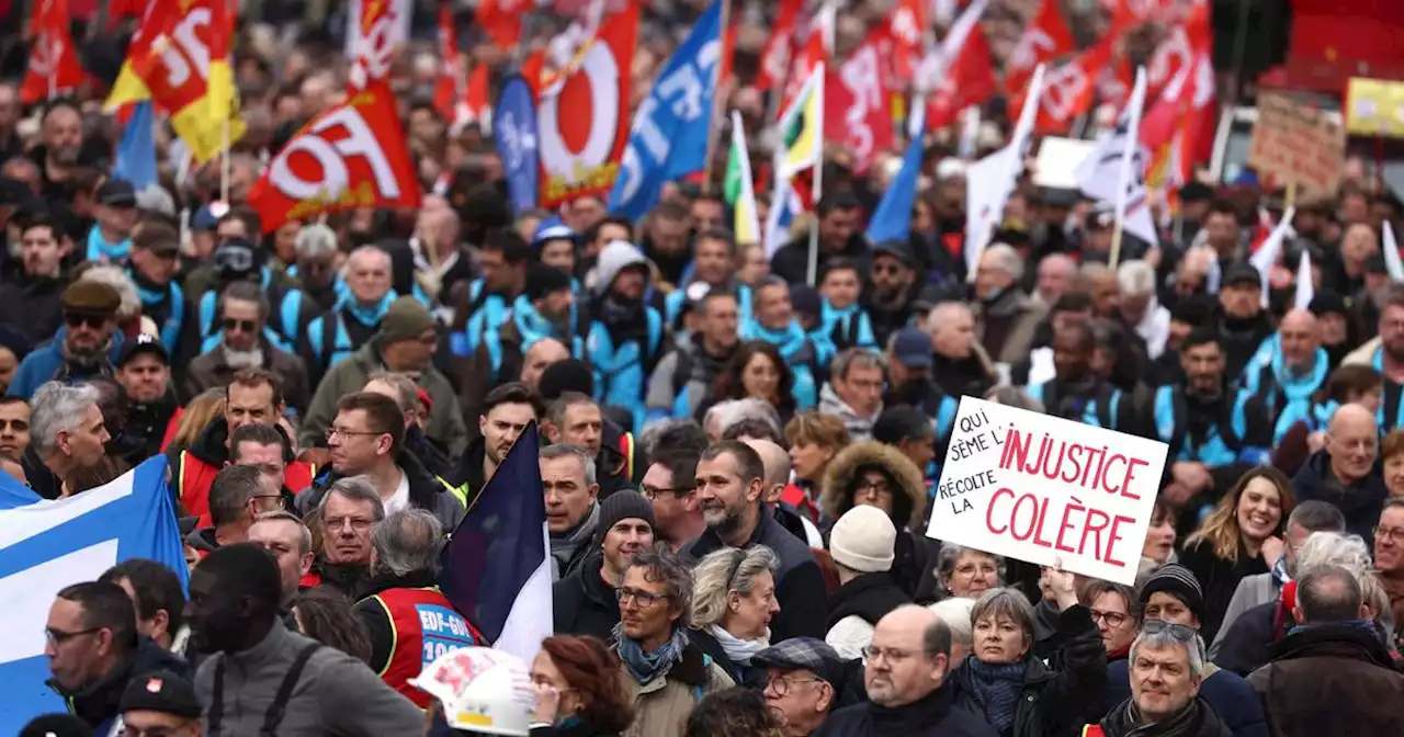 EN DIRECT - Retraites : suivez la neuvième journée de mobilisation contre la réforme