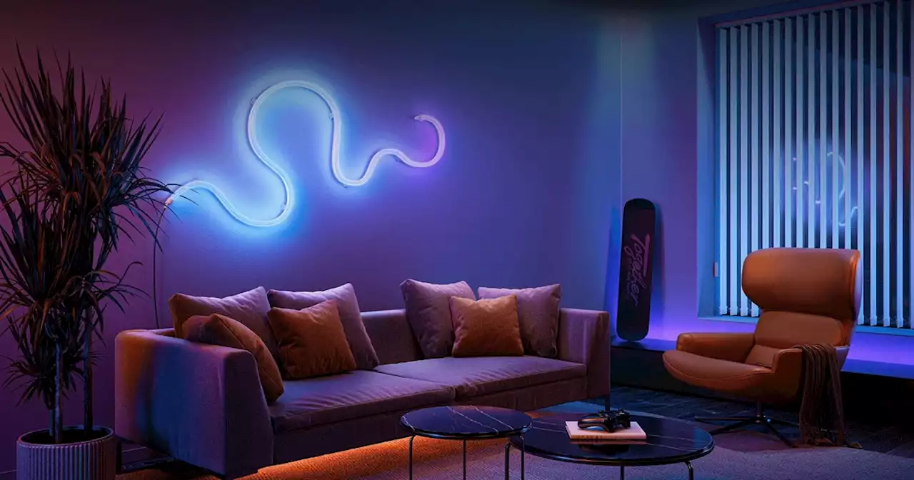 Xiaomi Smart Lightstrip Pro : un bandeau lumineux avec micro intégré pour suivre la musique