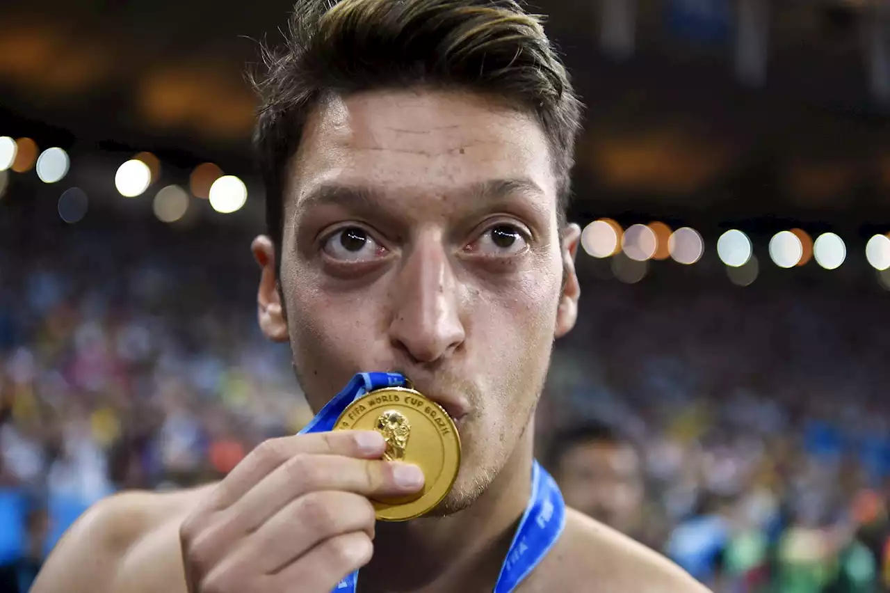 German soccer star Mesut Ozil announces end of playing career