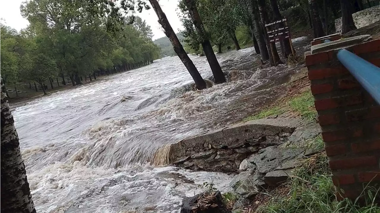 Córdoba bajo alerta meteorológica: fuertes lluvias provocaron graves inundaciones en el sur de la provincia