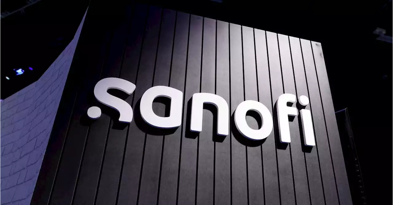 Sanofi, Regeneron unveil 'blow-out' smoker's lung drug data