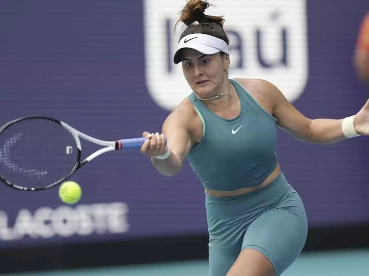 Bianca Andreescu defeats Raducanu, Leylah Fernandez tops Tsurenko in Miami