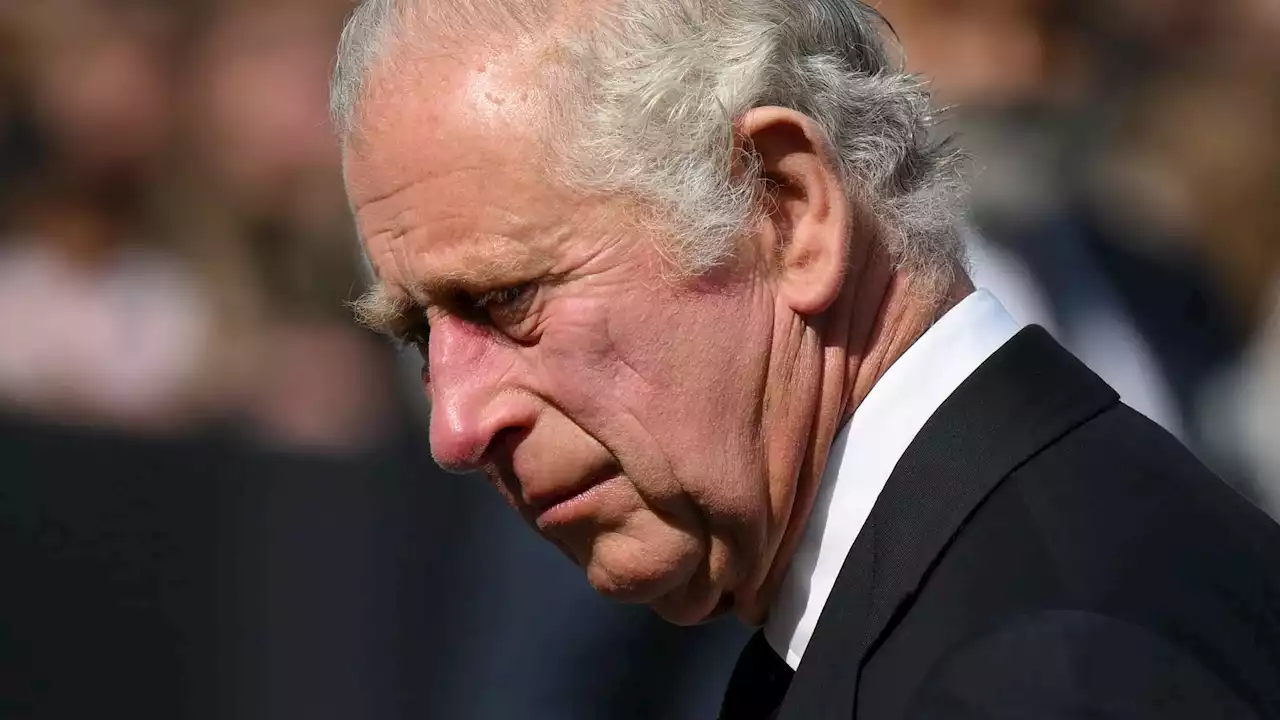 Visite de Charles III en France: le renseignement avait alerté de 'forts risques de troubles'