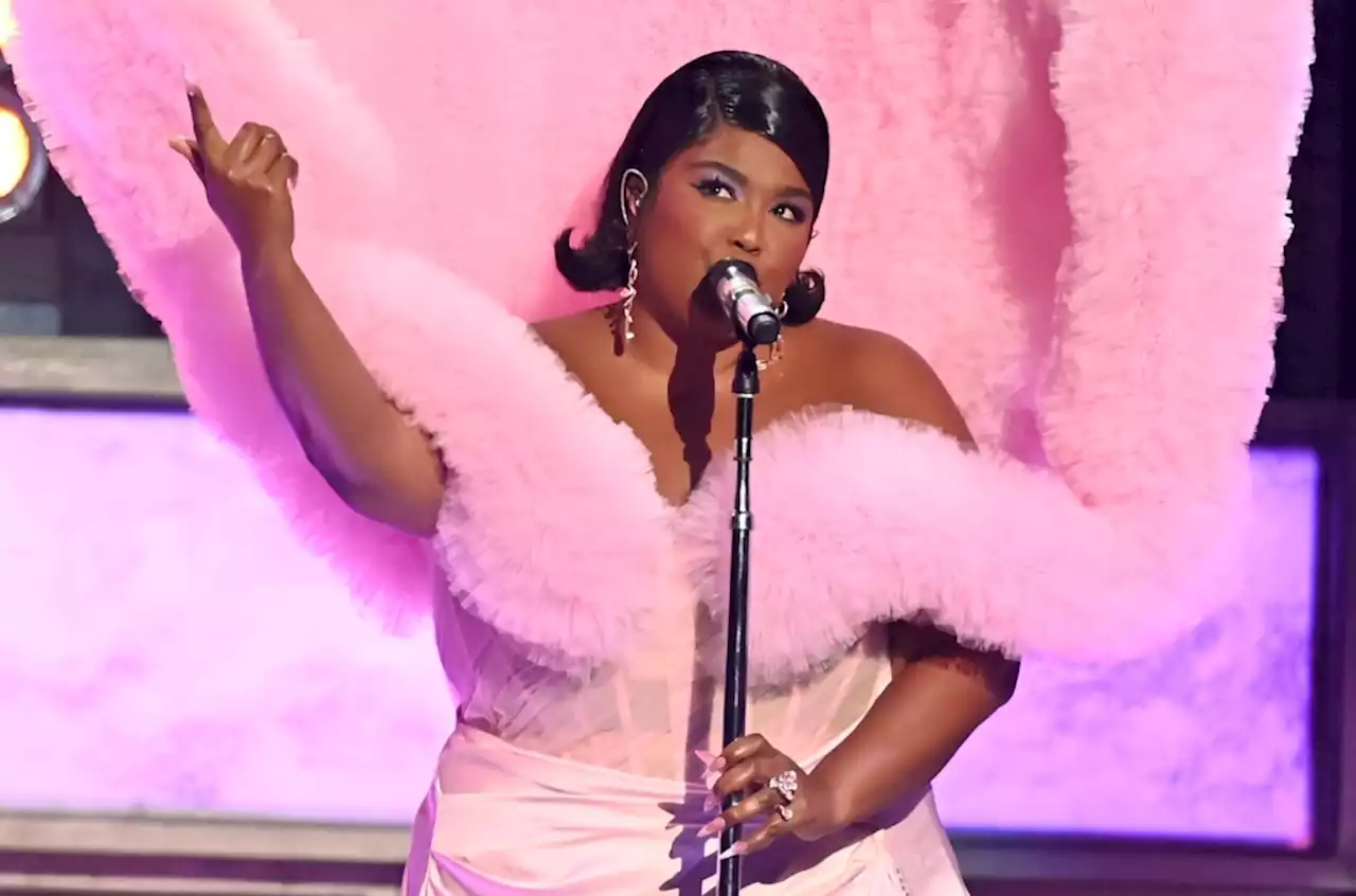 Lizzo Reminds Fans of Three Big Issues Happening ‘As We Speak’