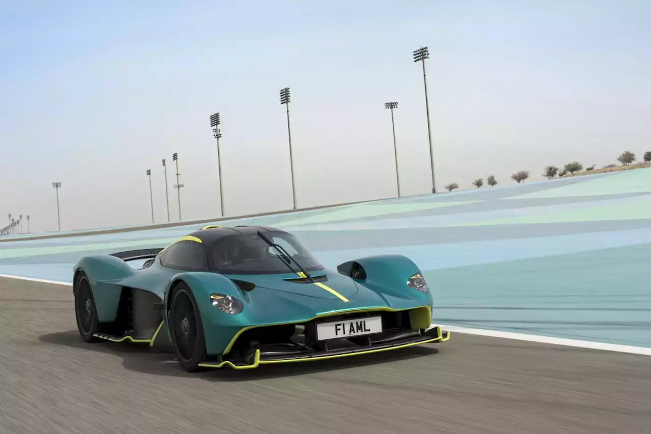 2022 Aston Martin Valkyrie Review, Pricing, and Specs