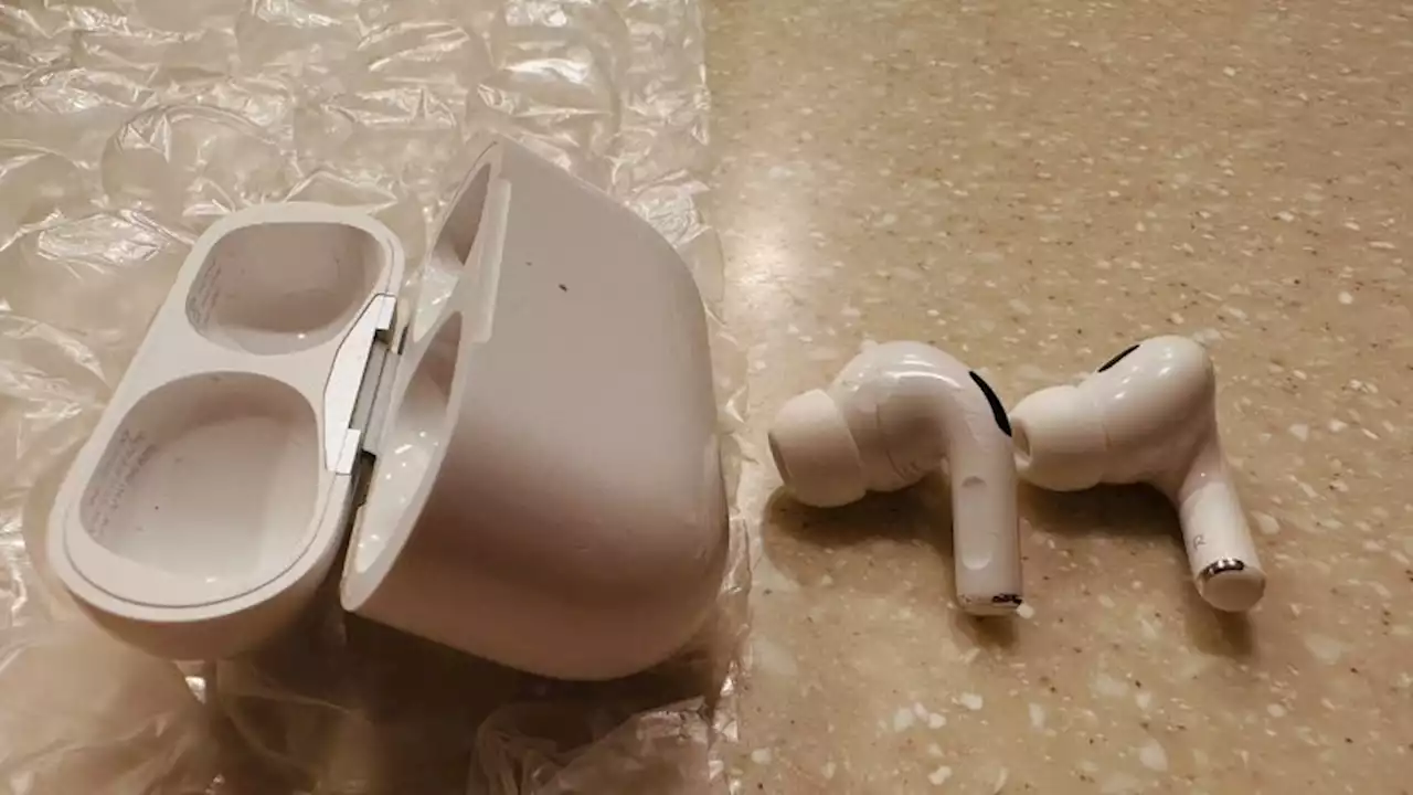 This woman left her AirPods on a plane. She tracked them to an airport worker's home | CNN