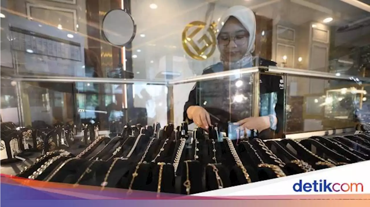 Bak Tradisi, Ini Alasan Orang Ramai Beli Emas Jelang & Pasca Lebaran