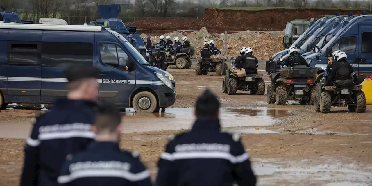 Deux-Sèvres : plus de 3.000 gendarmes et policiers mobilisés pour défendre les «bassines»