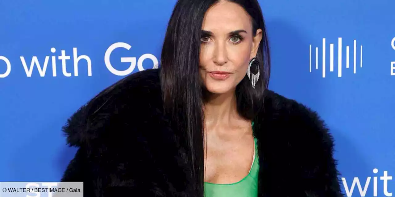 VIDEO – Demi Moore, 60 ans : elle éblouit ses fans dans une robe fendue transparente - Gala