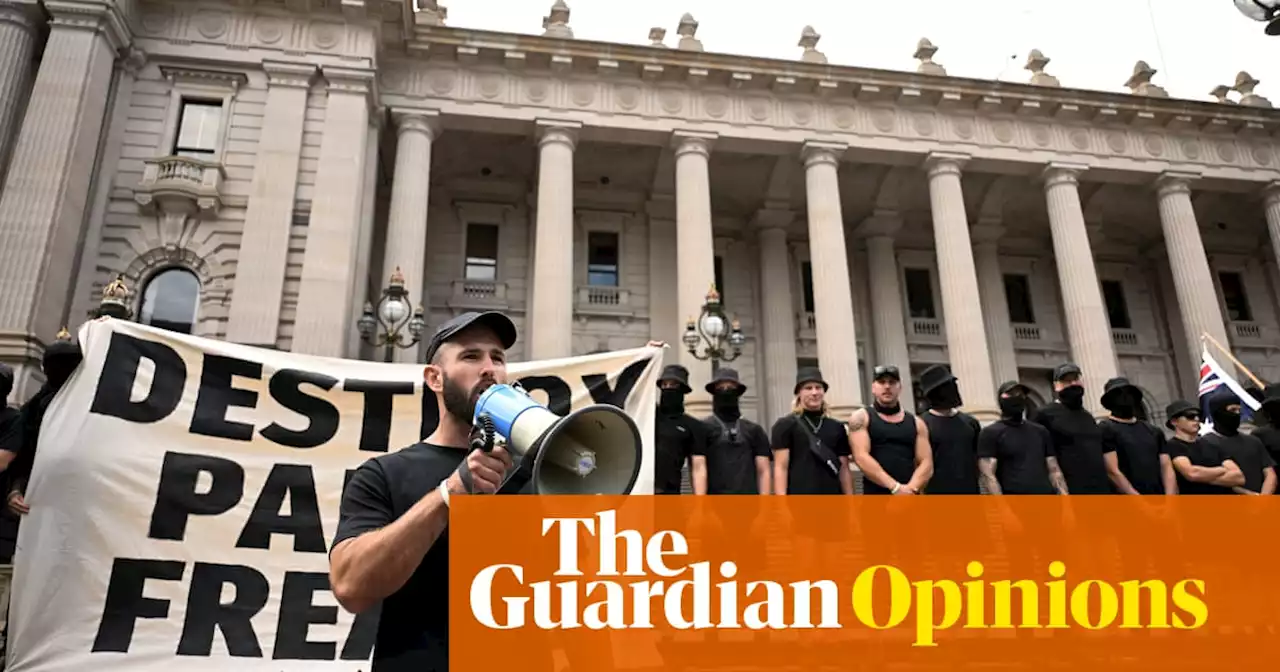 News Corp columnists opt for bothsidesism on Nazis at anti-trans rally | Weekly Beast