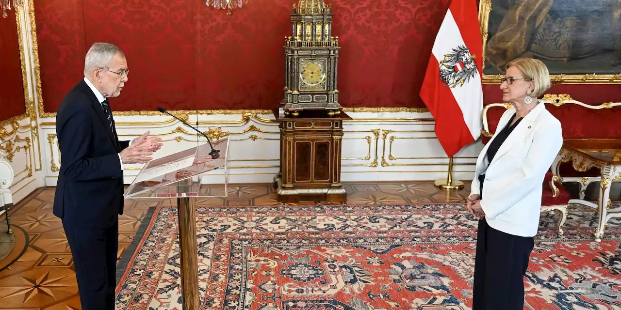 'Nie wieder' – Standpauke in der Hofburg für Mikl-Leitner