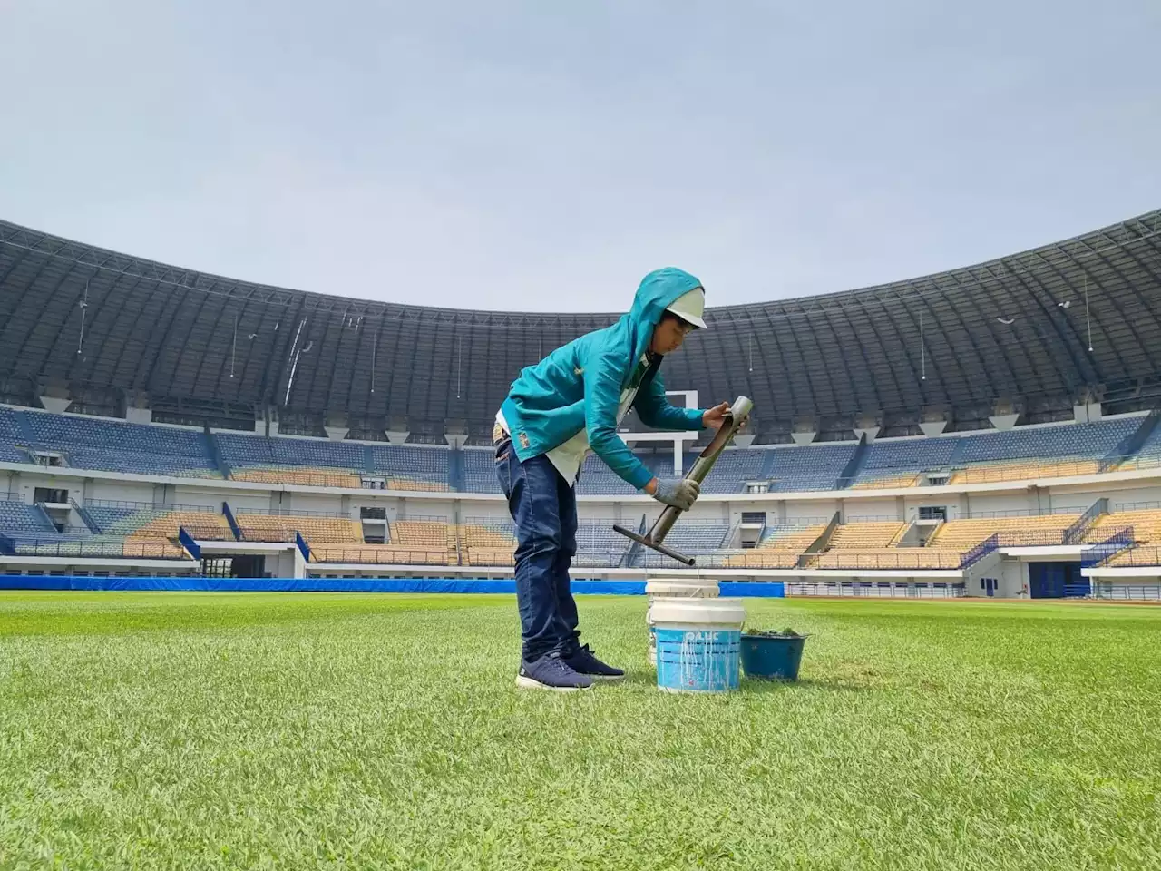 FIFA Cek Stadion GBLA, Perbaikan Venue Latihan Piala Dunia U-20 Sudah 90 Persen