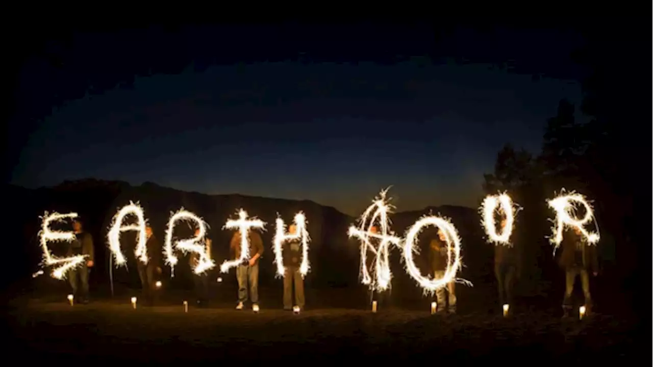 Earth Hour: Turn off your lights Saturday and help save the world