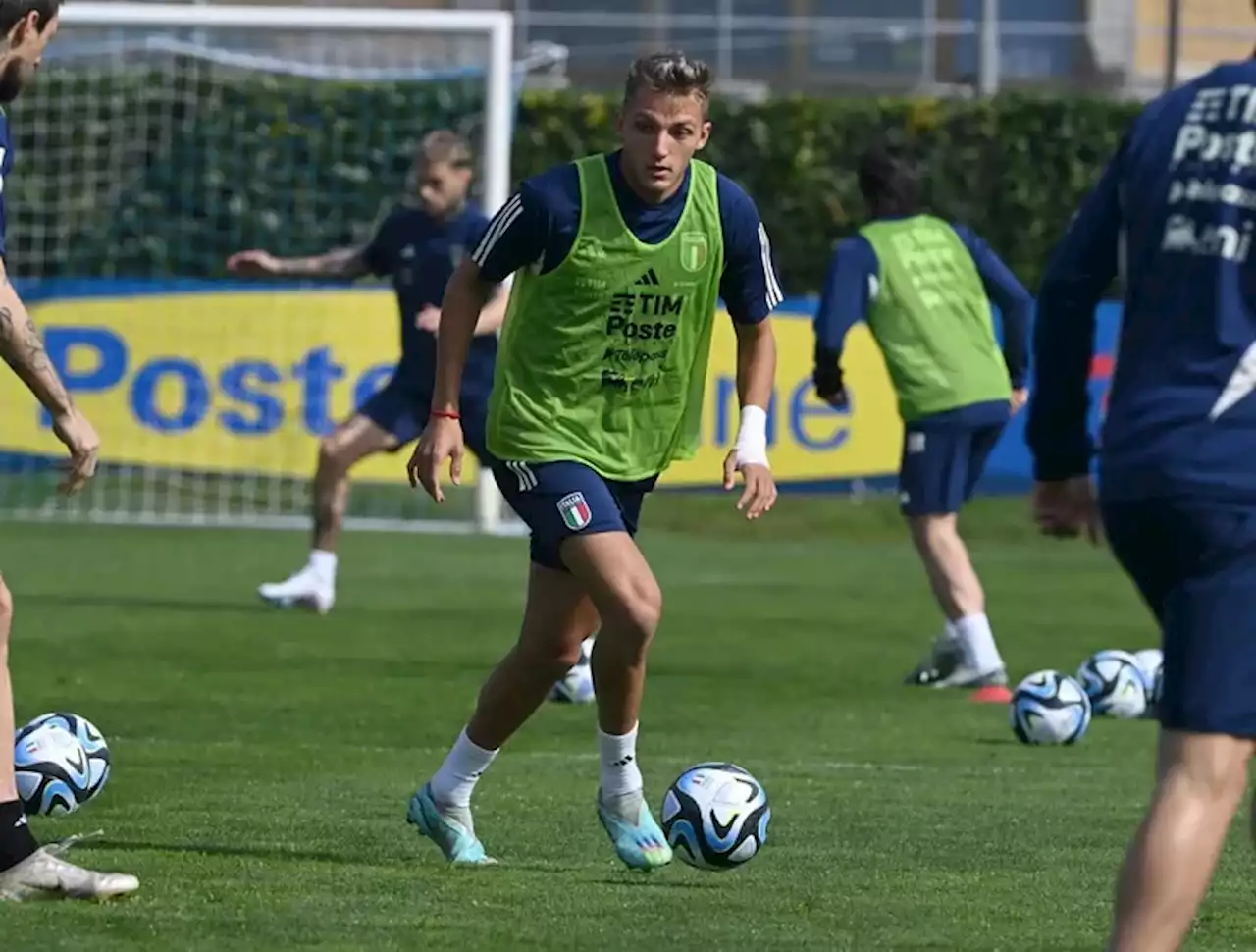 Quién es Mateo Retegui y cómo arribó a la selección de Italia, donde se presentó como titular