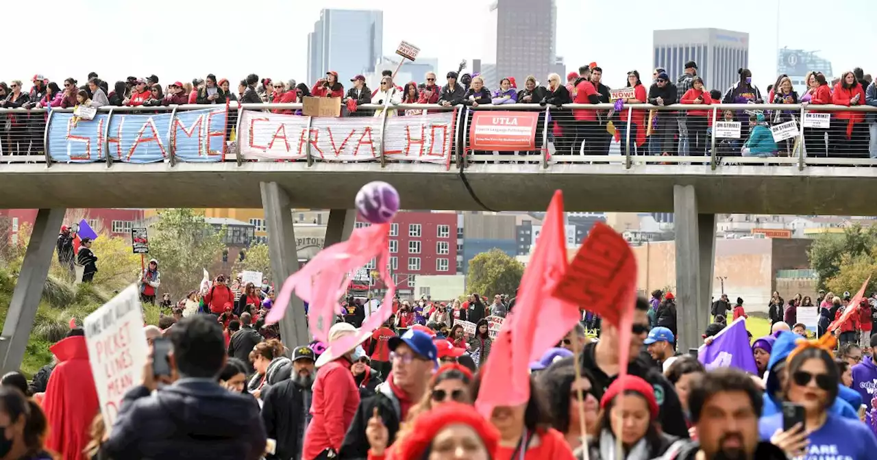 LAUSD strike ends with classes to resume Friday but no settlement for low-wage workers