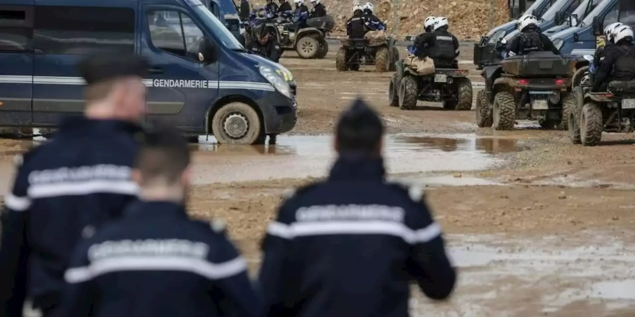 Deux-Sèvres: plus de 3.000 gendarmes et policiers mobilisés pour défendre les 'bassines'