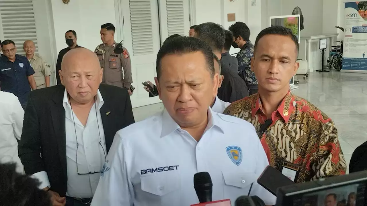 Tumpas KKB, Bamsoet Minta TNI-Polri Tambah Pasukan di Papua