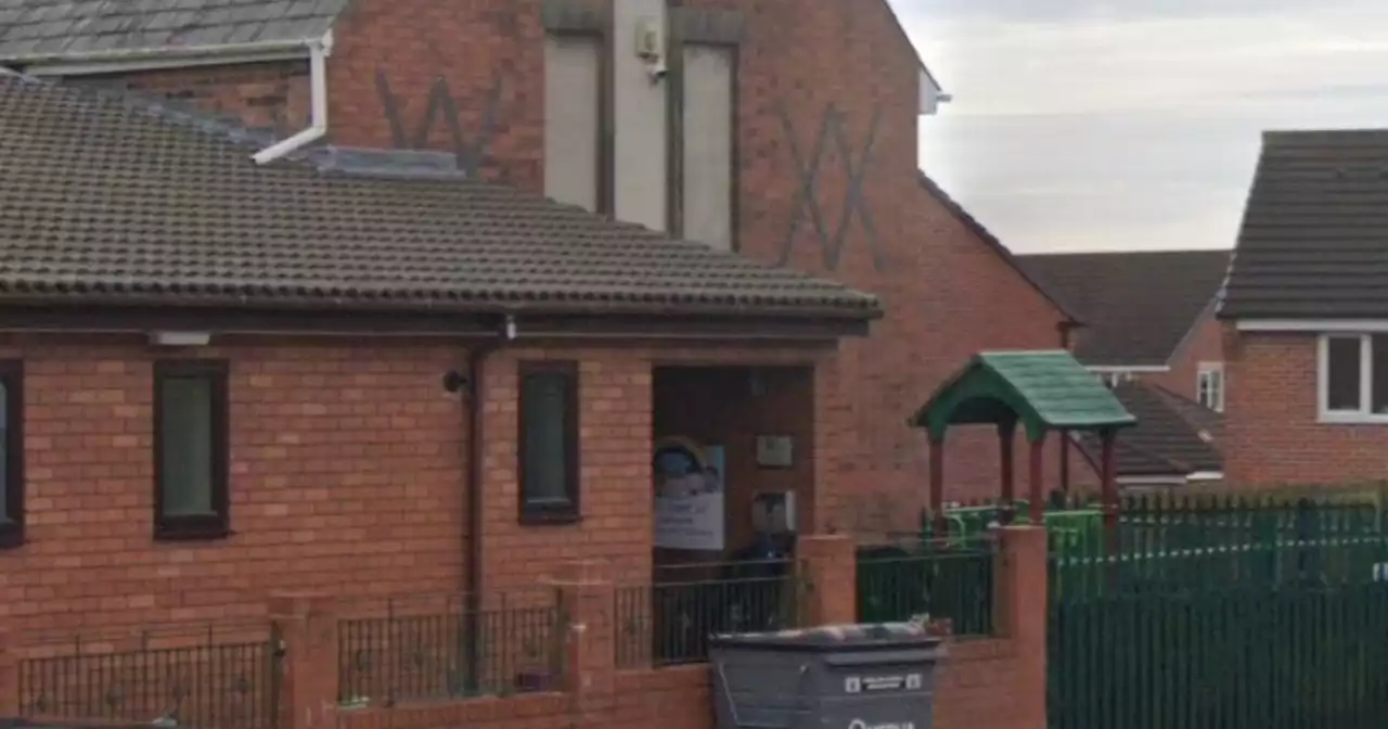 Parents 'in tears' as nursery announces sudden closure after three staff resign