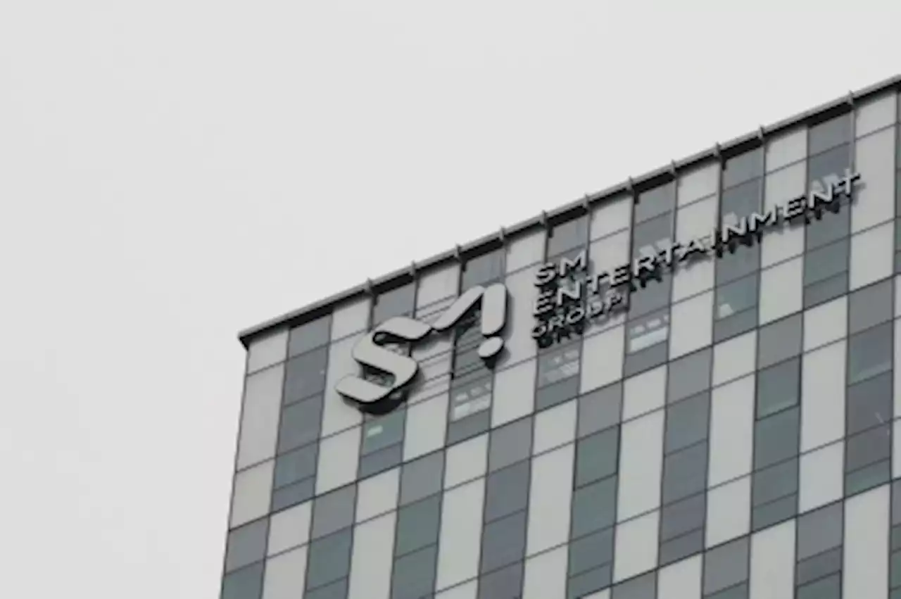 K-pop takeover battle loser HYBE to sell US$437m stake in SM Entertainment