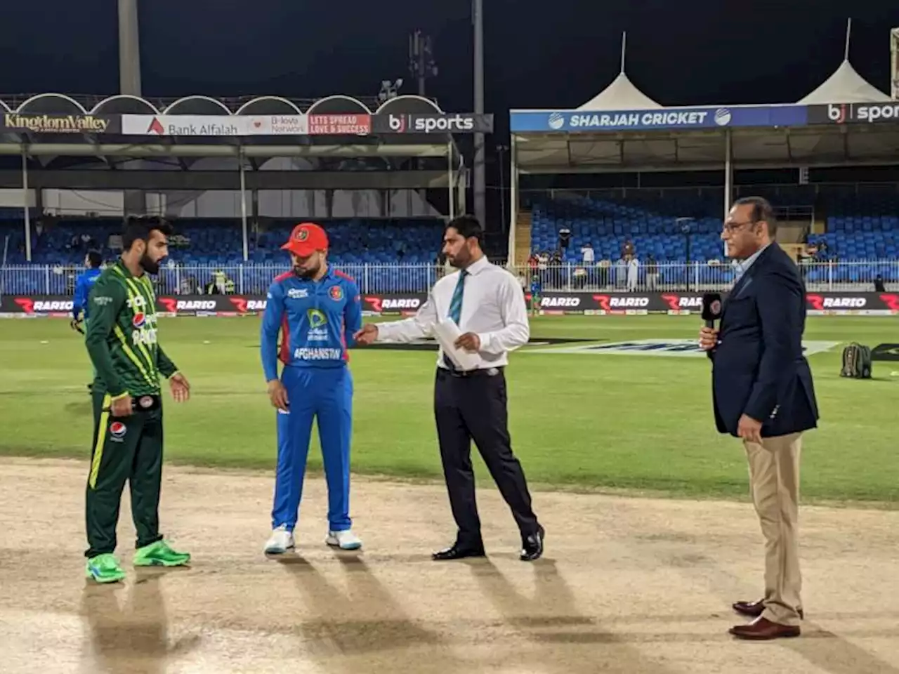 پہلا ٹی ٹوئنٹی : پاکستان کا افغانستان کے خلاف بیٹنگ کا فیصلہ